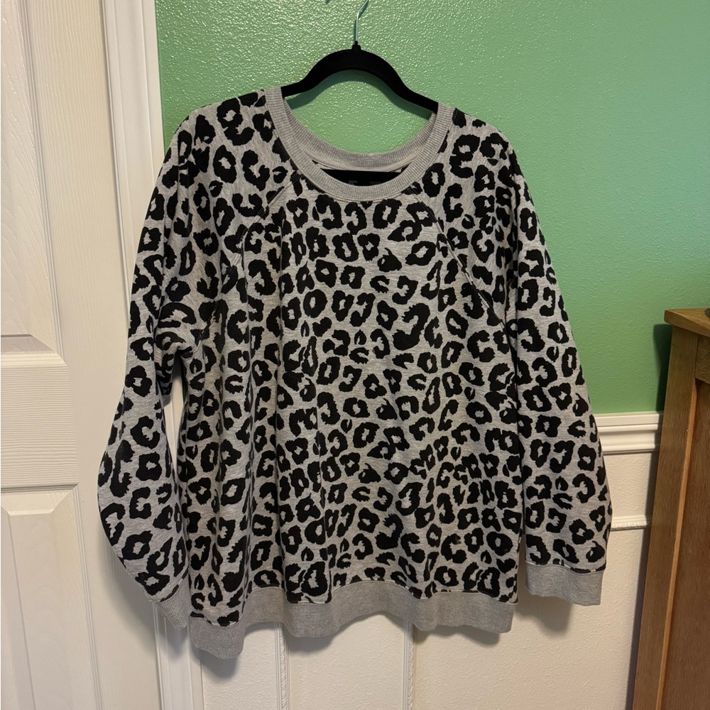 Cheetah scoop neck sweater